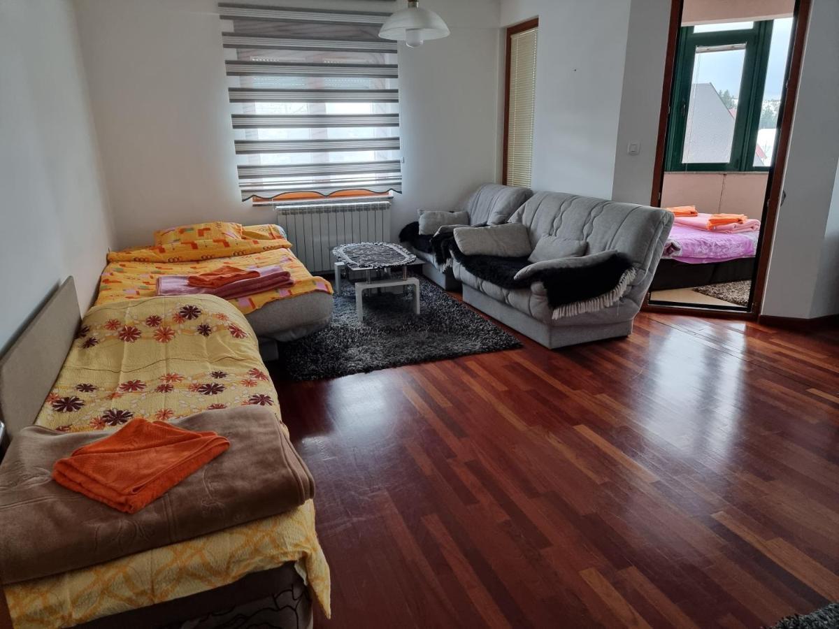 Deluxe Apartment Lv Žabljak Exteriör bild